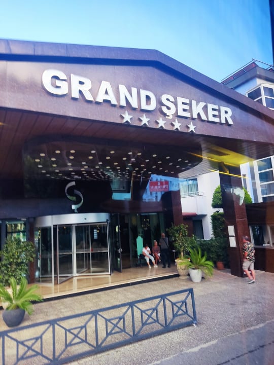 Lobby Grand Seker Hotel
