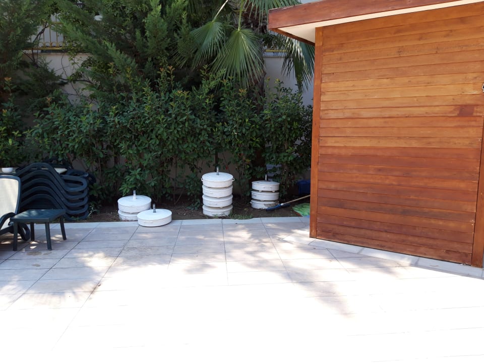 Sonstiges Well Palace Side