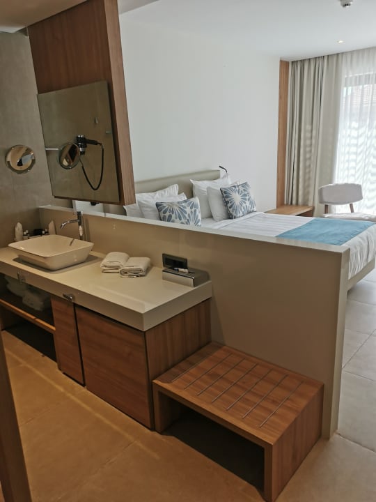Zimmer Gennadi Grand Resort