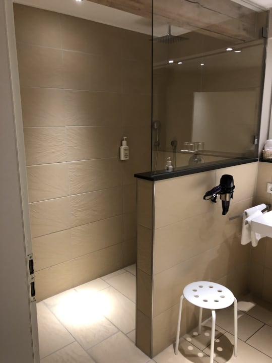 Zimmer Tiemann's Hotel