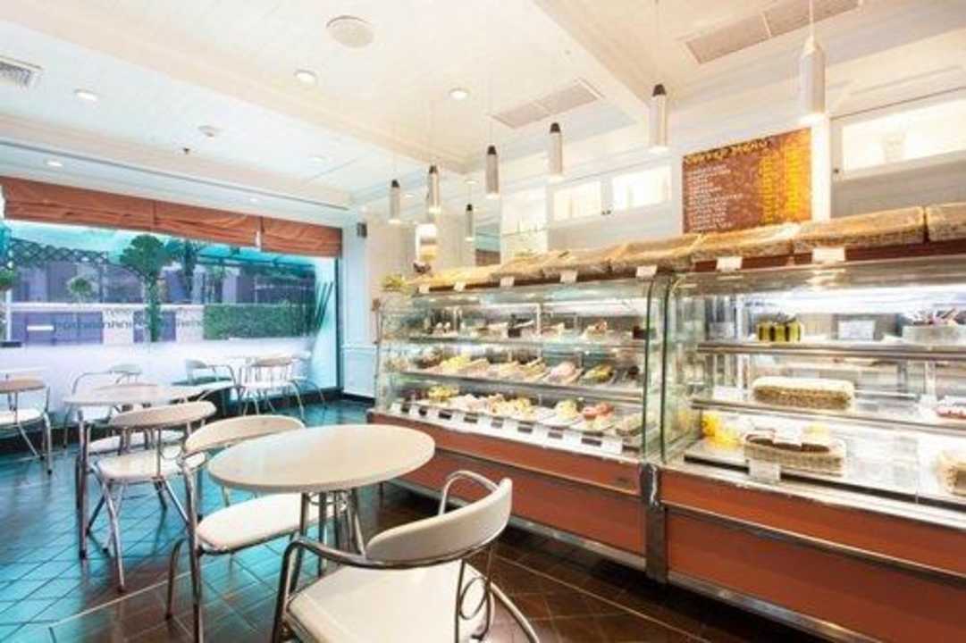 Windsor Bakery Hotel Windsor Suites & Convention