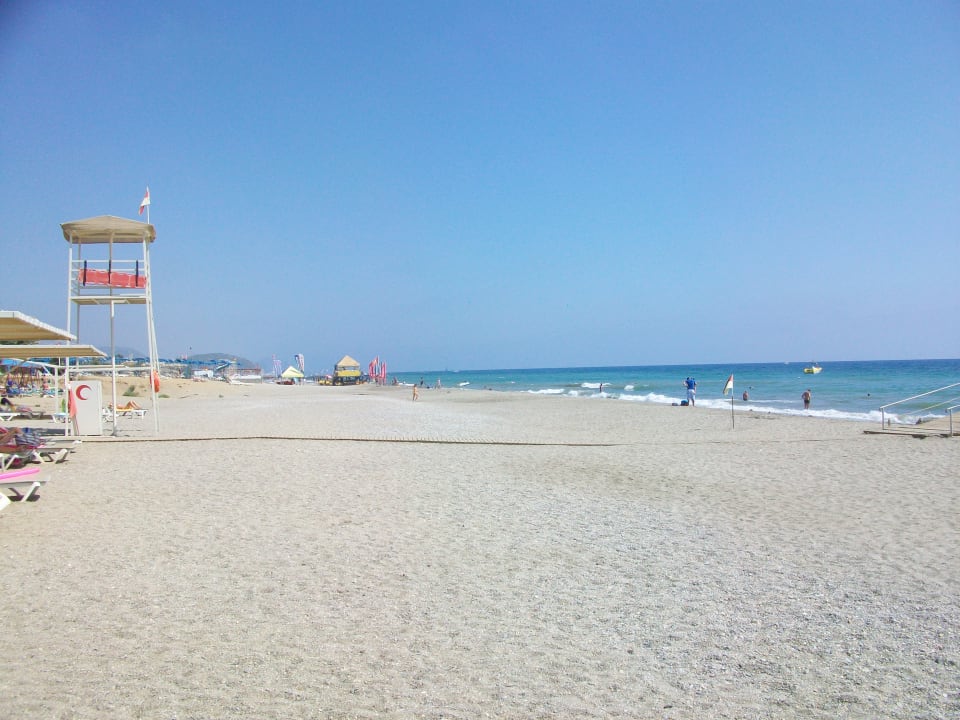 Strand Club Turtas Beach Hotel