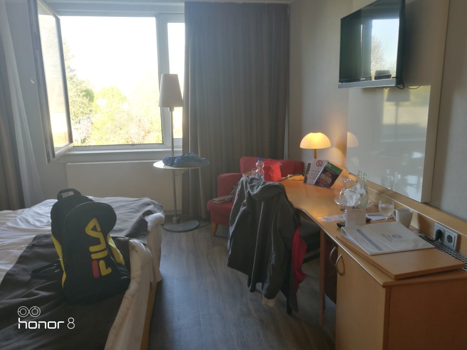 zimmer-pentahotel-bremen-bremen-holidaycheck-bremen-deutschland