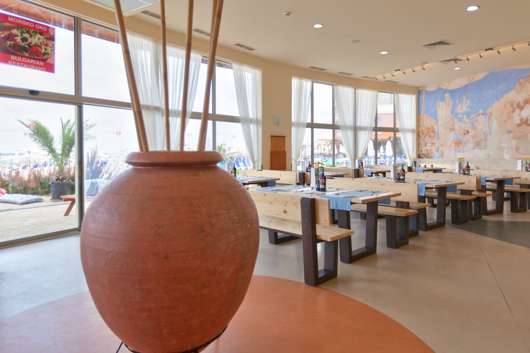 Restaurant Sol Luna Bay