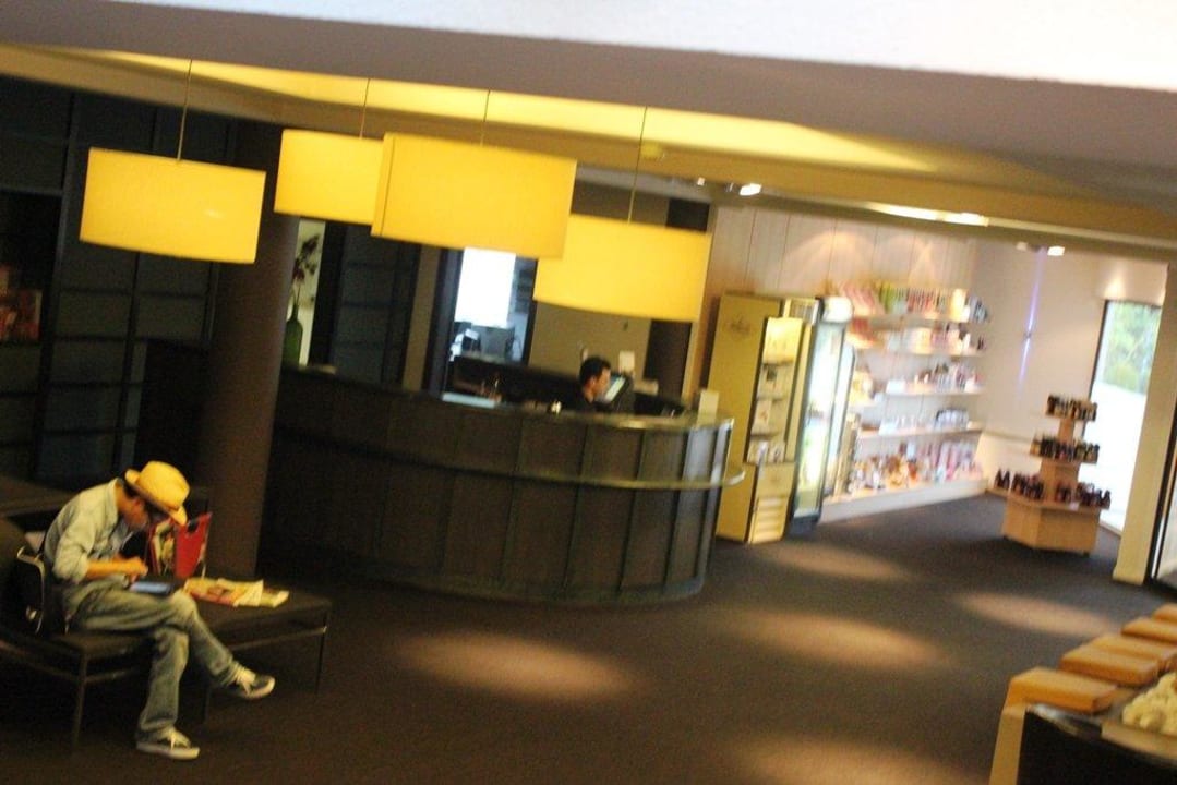 Rezeption und Eingangshalle Ibis Styles Arlon Porte du Luxembourg