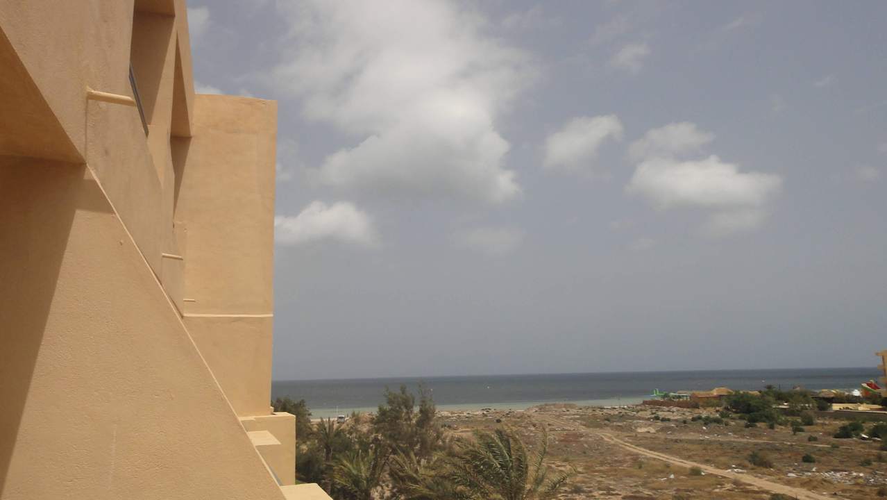 Widok z balkonu Hotel Rosa Beach