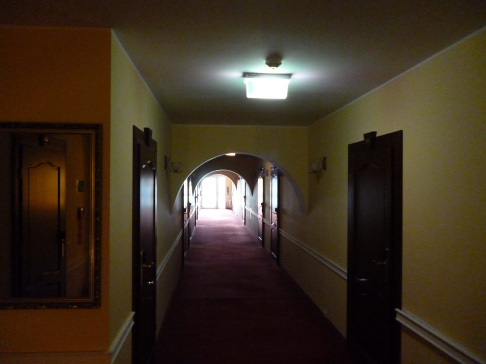 Korytarz Hotel Dwór Prawdzica