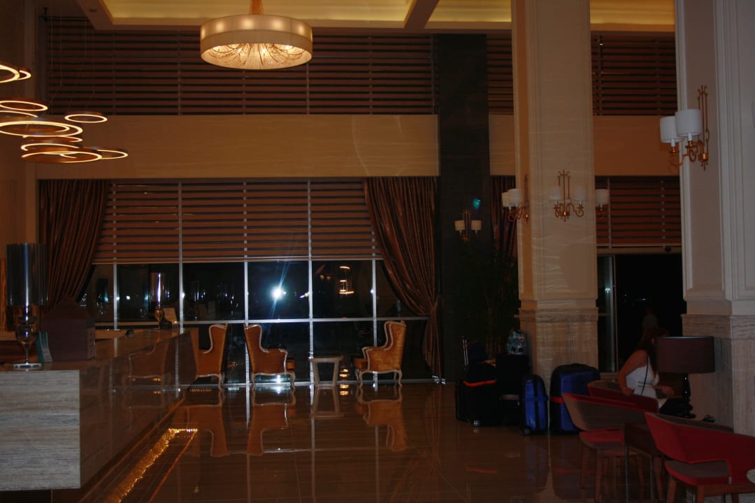 Lobby Hotel Royal Garden Beach