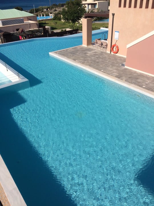 Sharingpool Atlantica Belvedere Resort