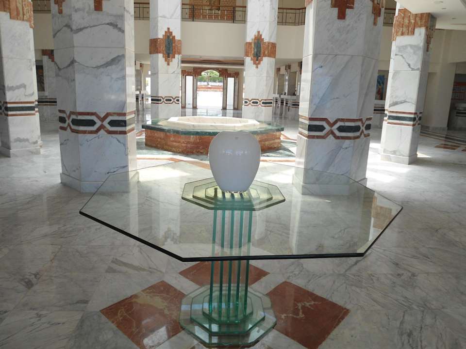 Lobby Le Mirage New Tower