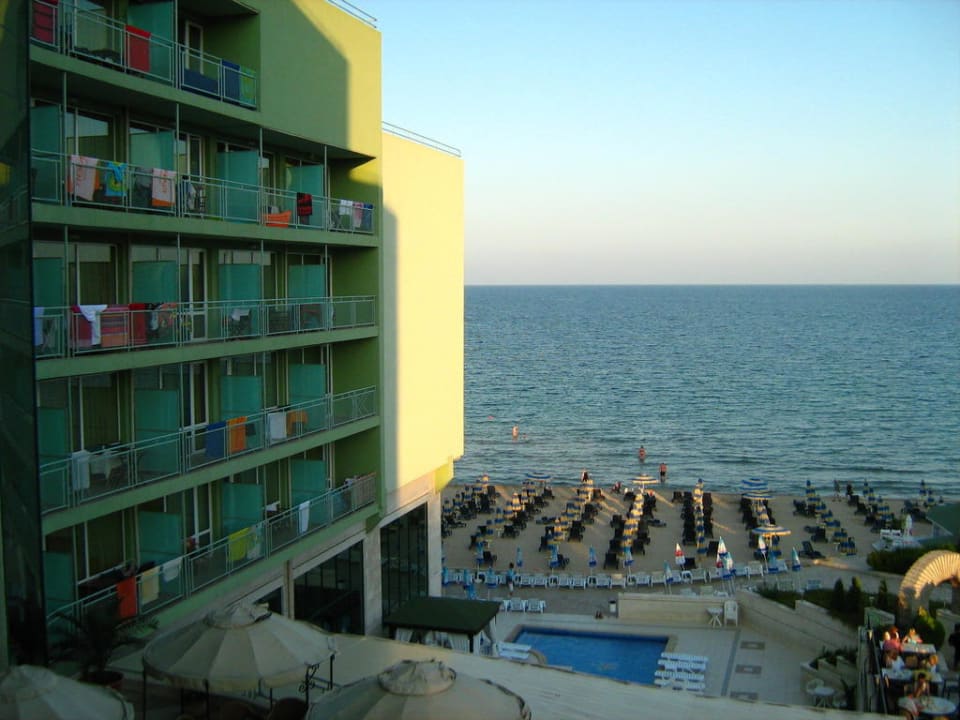 Widok z pokoju Hotel Bilyana Beach