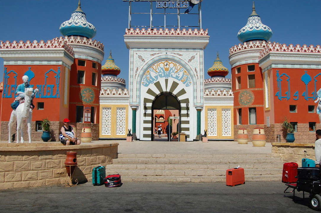Haupteingang Pickalbatros Alf Leila Wa Leila Resort - Neverland Hurghada