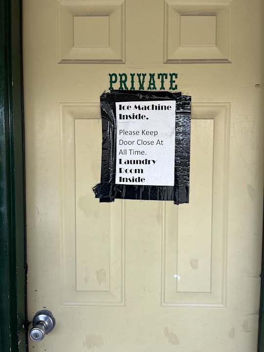 Sonstiges Rustic Inn Motel