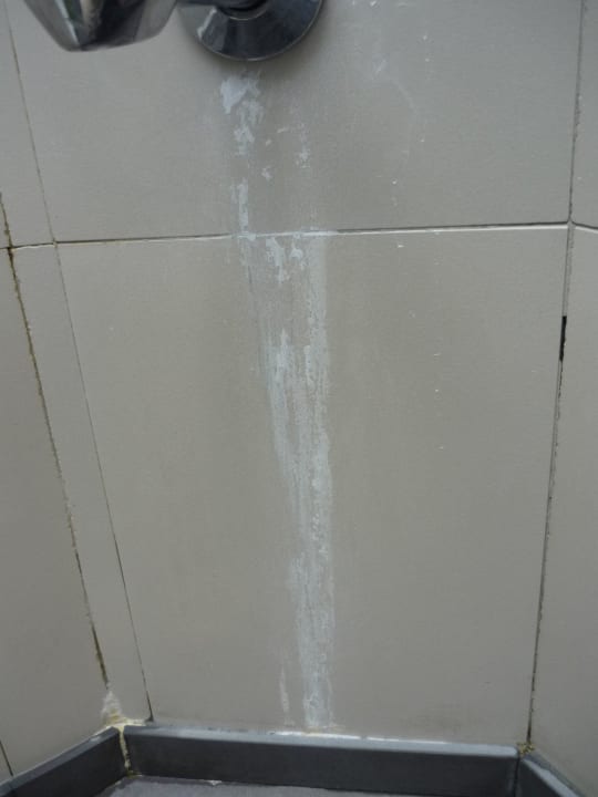 Dreckige Dusche Adaaran Select Hudhuran Fushi - Premium All Inclusive