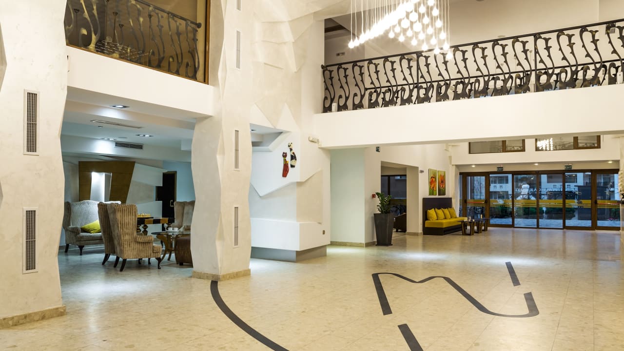 Lobby Festa Via Pontica