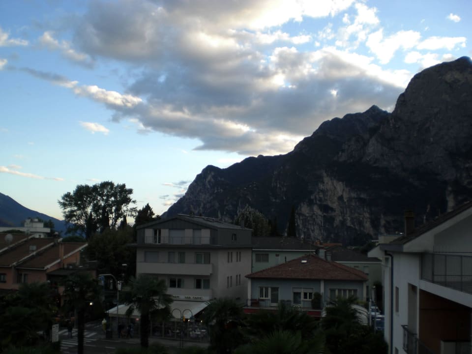 Ausblick vom Balkon Garda Suite Hotel - Tonelli Hotels