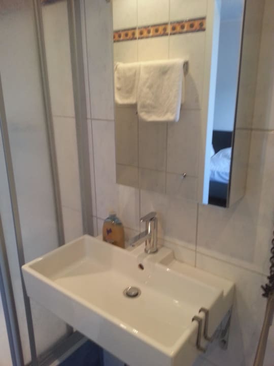 Bad Hotel Business Wieland