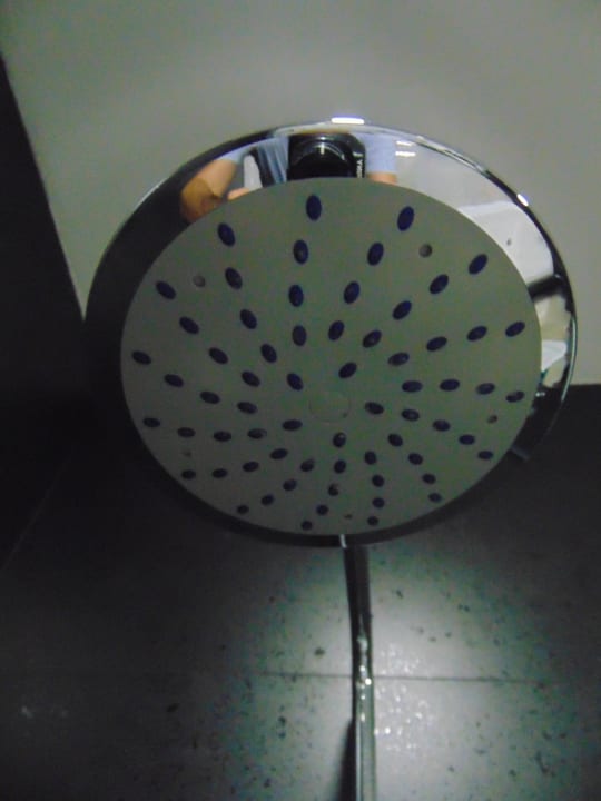 Zimmer Wyndham Garden Tashkent