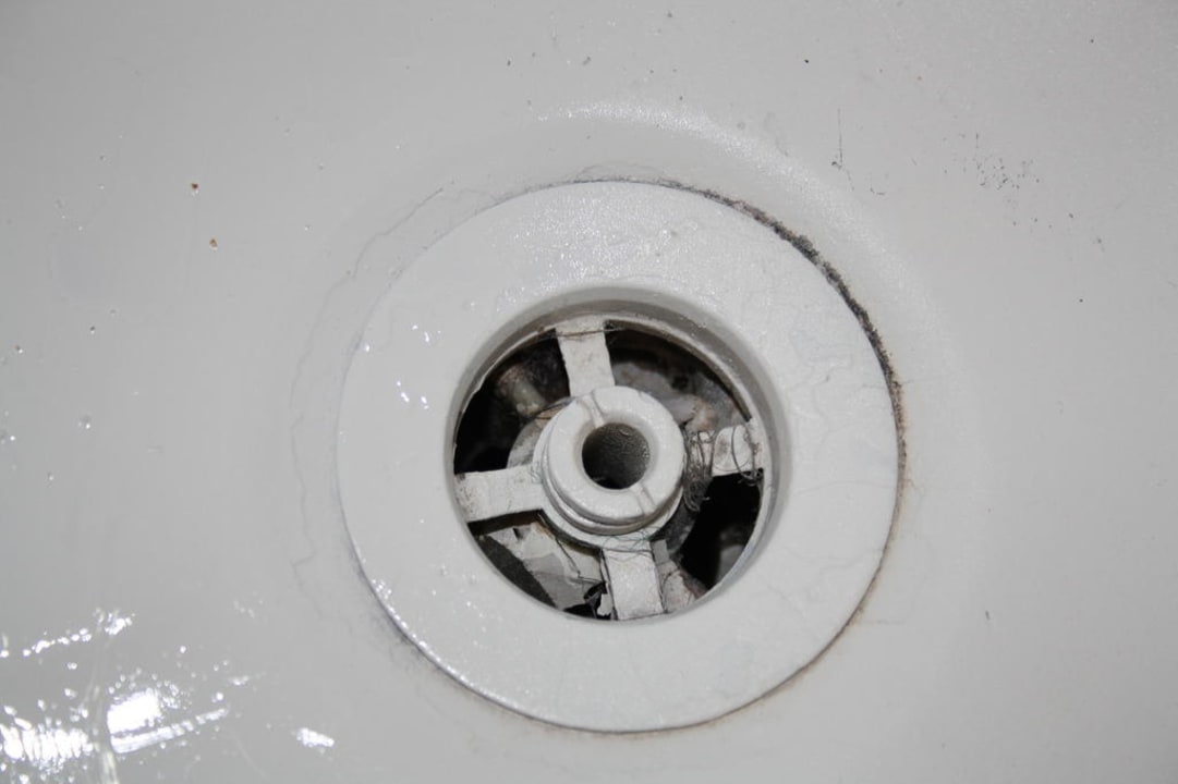 Mehr als genug Haare Turyaa Kalutara