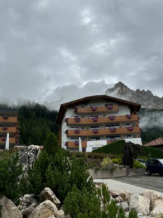 Außenansicht DAS ROYAL Obereggen