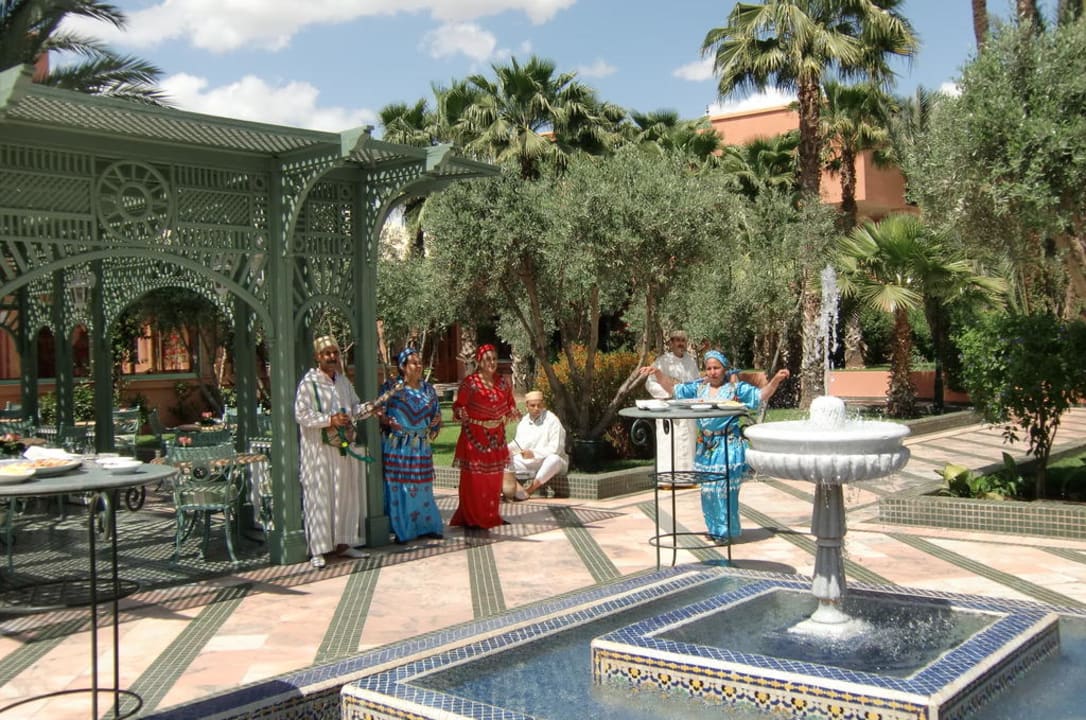 Empfangskomitee Palmeraie Palace