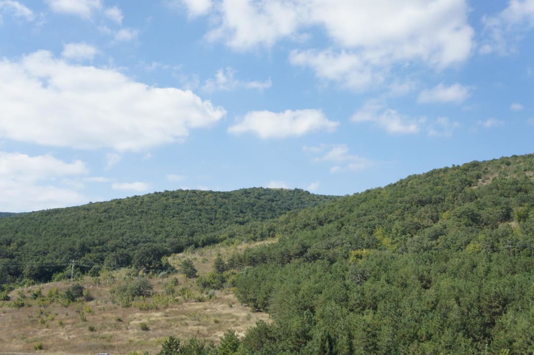 Mountain nearby Hotel Caesar Palace Beach Hotel Tiva del Mar Beach
