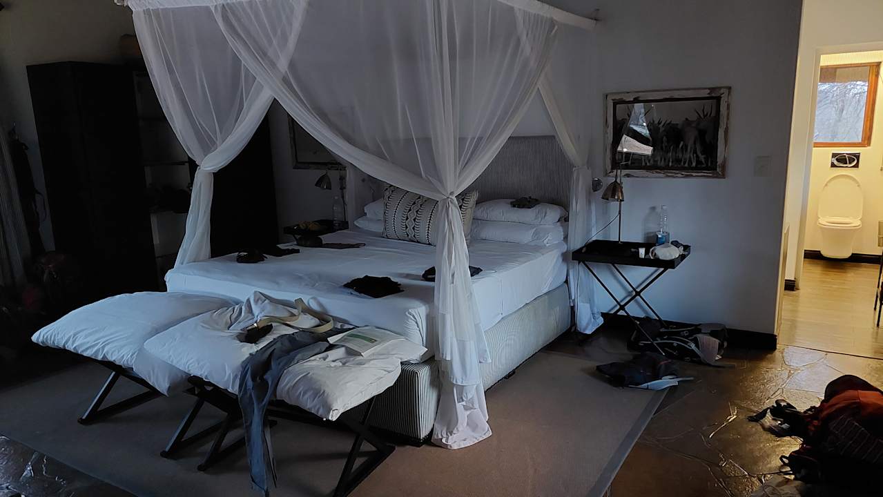 Zimmer Hotel Mushara Lodge