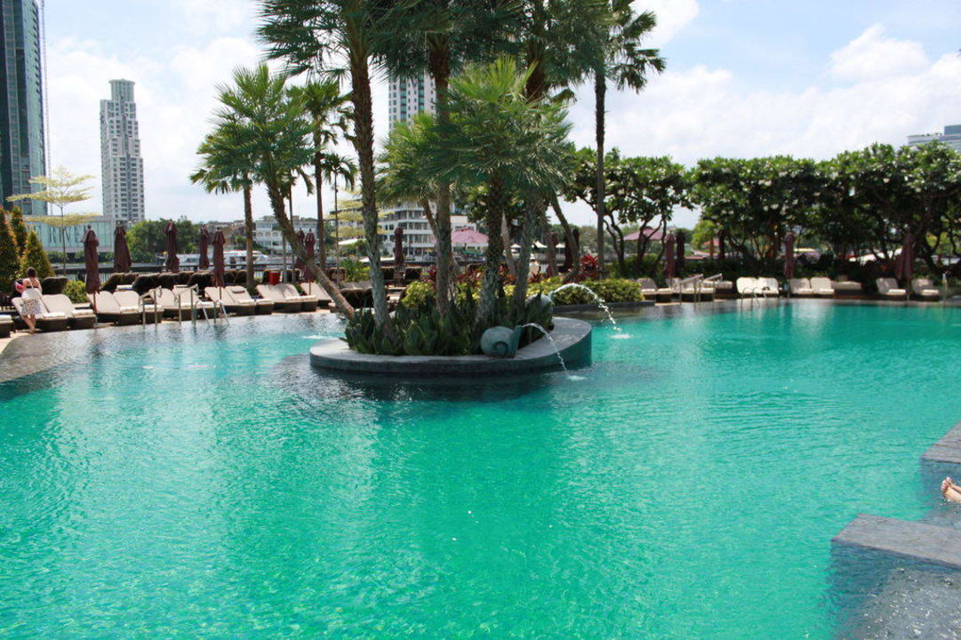 Pool Shangri-La Hotel, Bangkok