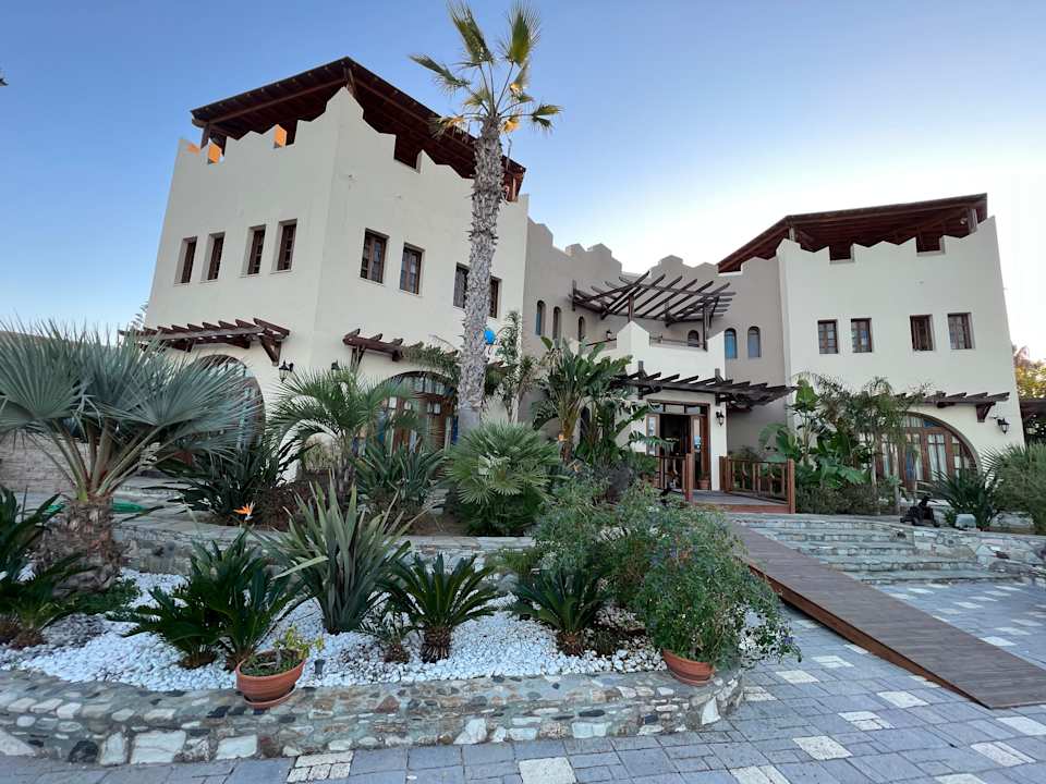 Außenansicht Gaia Garden Hotel