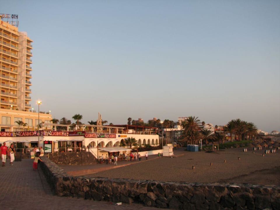 Hotelrückseite mit Strandabschnitt H10 Gran Tinerfe - Adults only