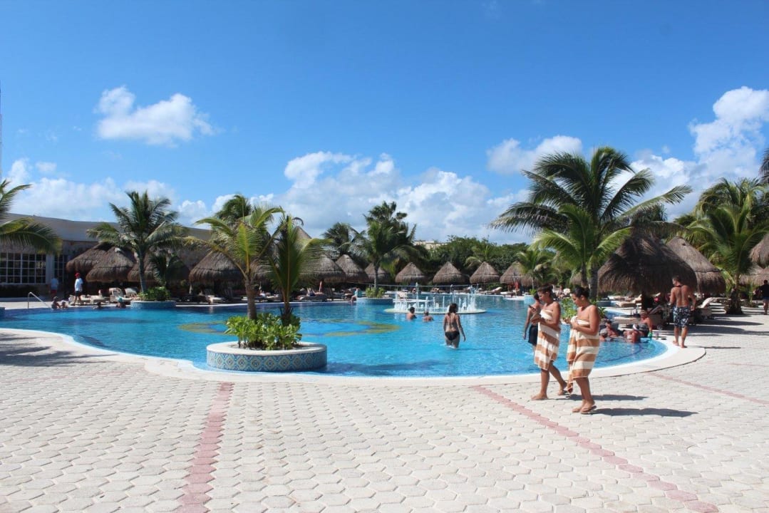 Poolbereich Catalonia Royal Tulum Beach & Spa Resort - Adults only