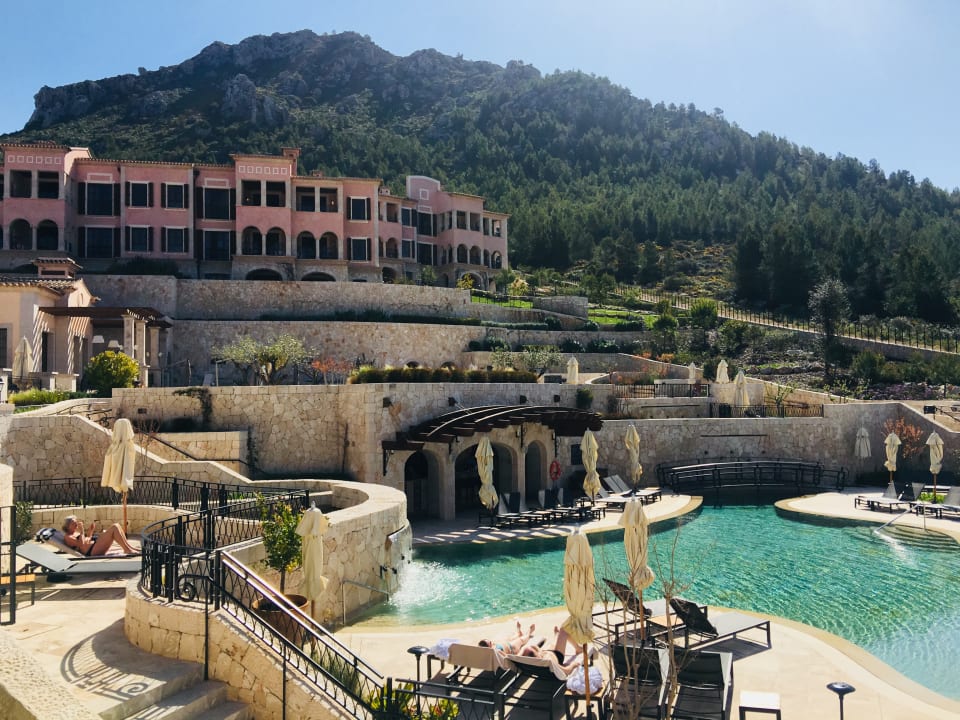 Pool Cap Vermell Grand Hotel