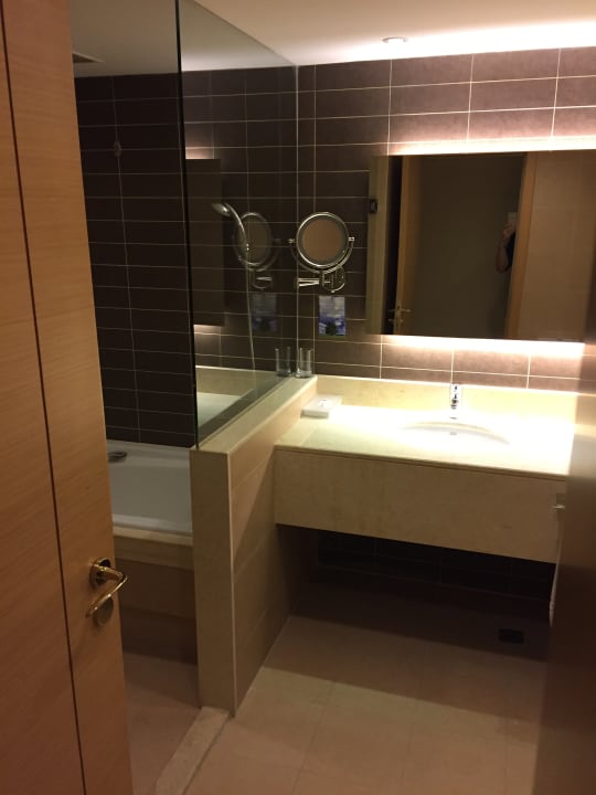 Zimmer Parsian Azadi Hotel