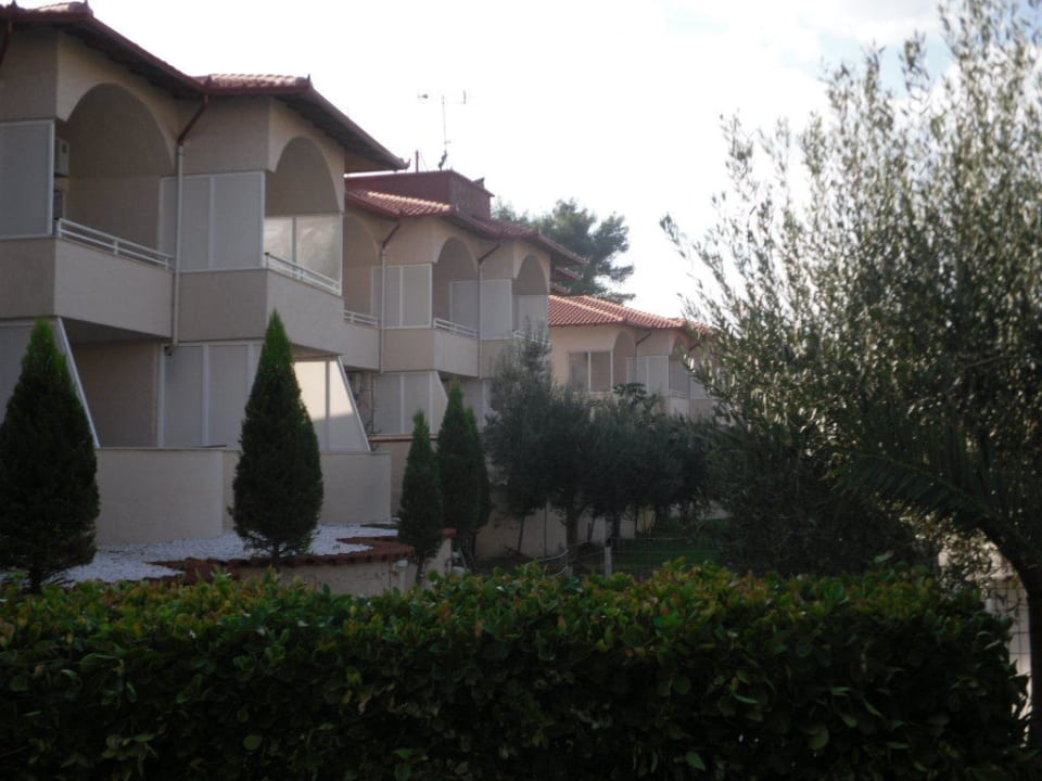 Alle Zimmer zur Gartenanlage in Meerrichtung Hotel Sousouras