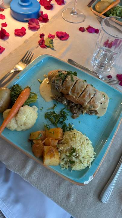 Gastro Hotel Royal Garden Beach