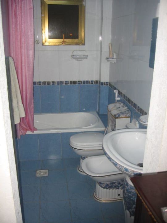 Blick ins Badezimmer Hotel Taj Aswan