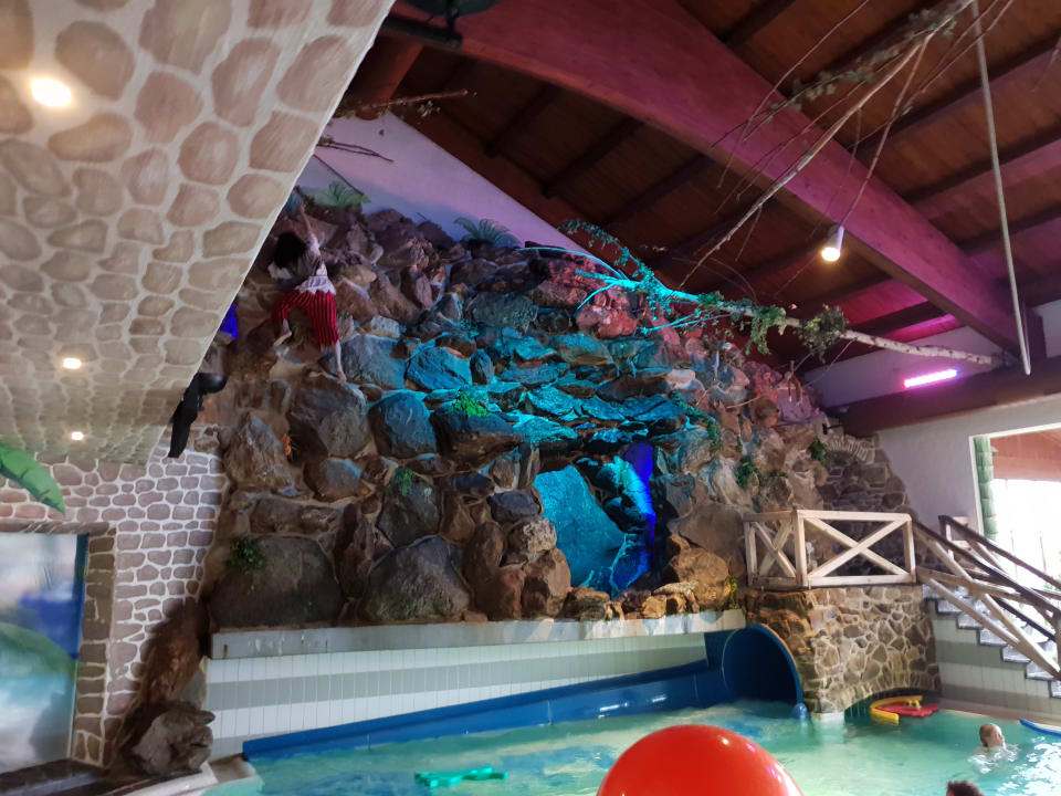Pool ULRICHSHOF Nature · Family · Design