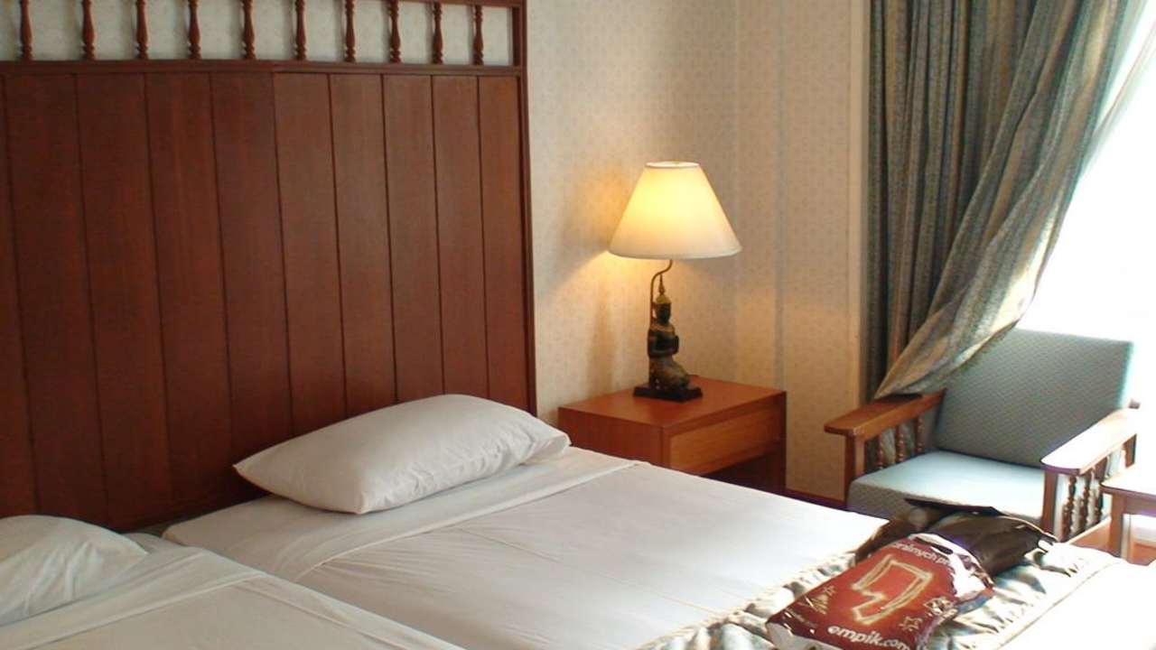 Łoże Hotel Bangkok Palace