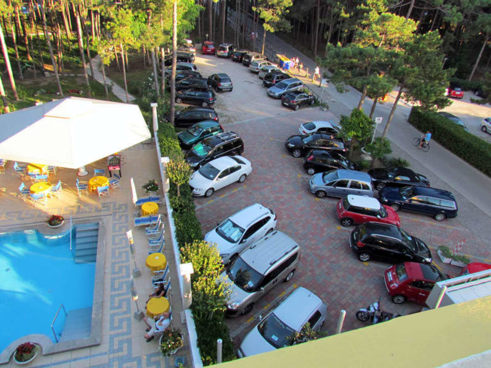 Parcheggio Hotel Colorado