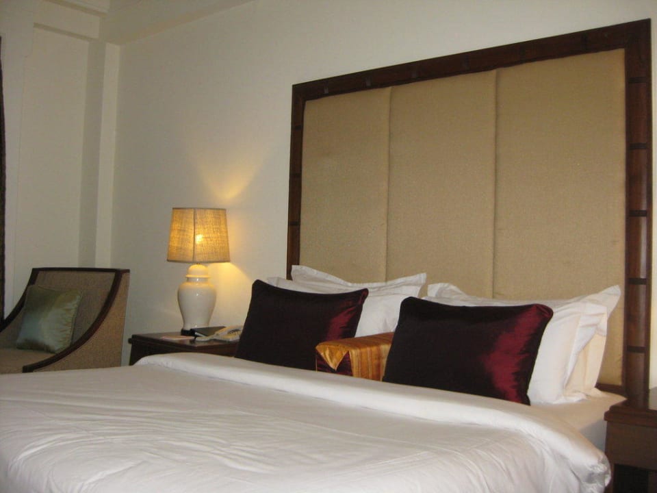 Blick auf das Bett The Imperial Hotel & Convention Centre Korat