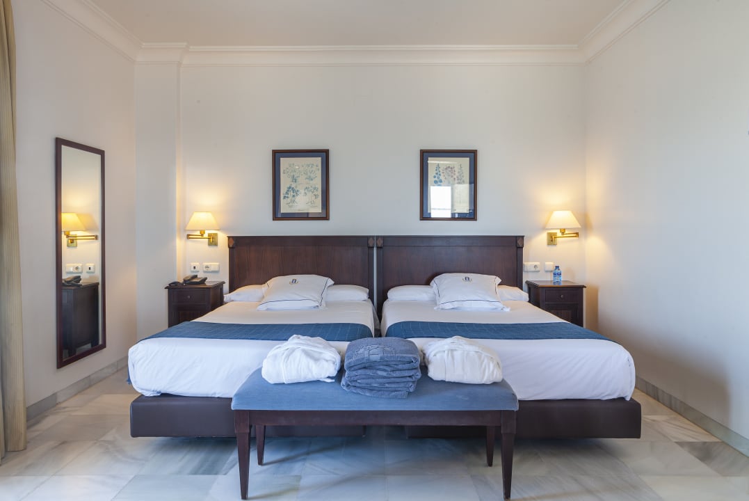 Zimmer Hotel Duque de Najera