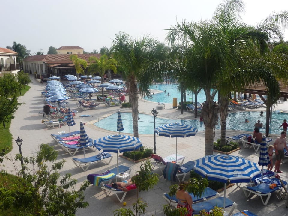 Poolanlage Hotel Tsokkos Paradise Village