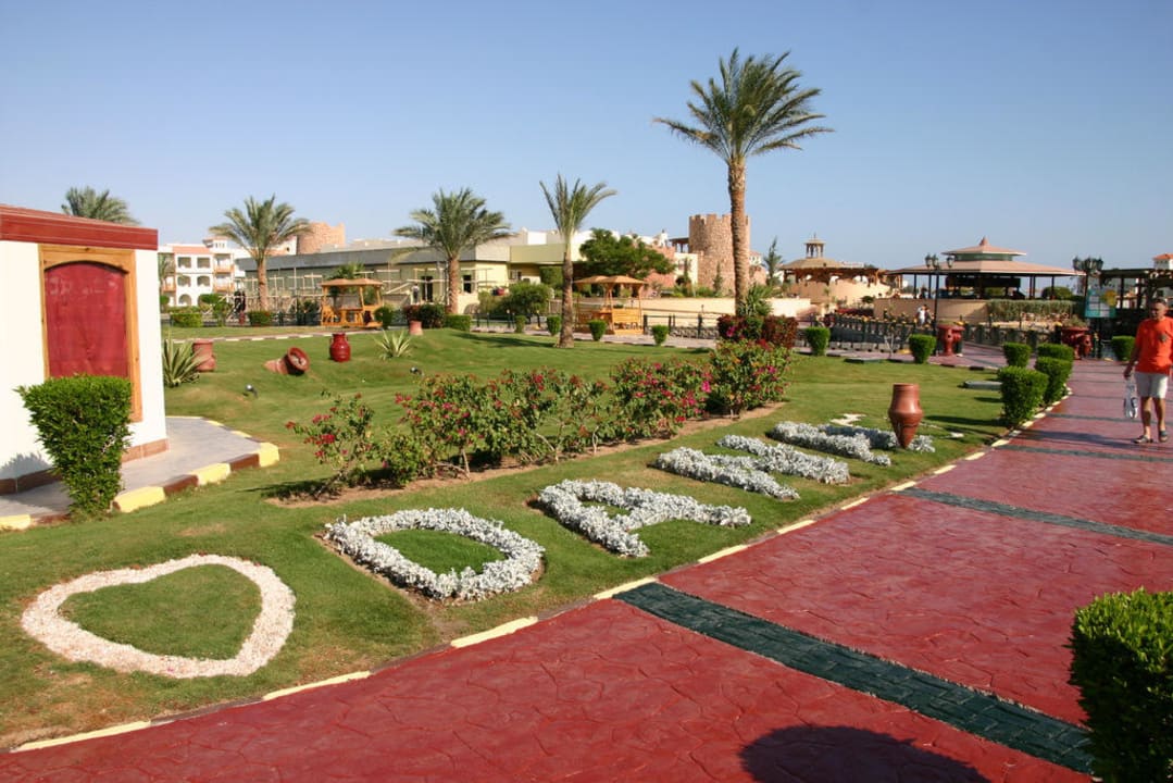Gartenanlage Pickalbatros Dana Beach Resort - Hurghada