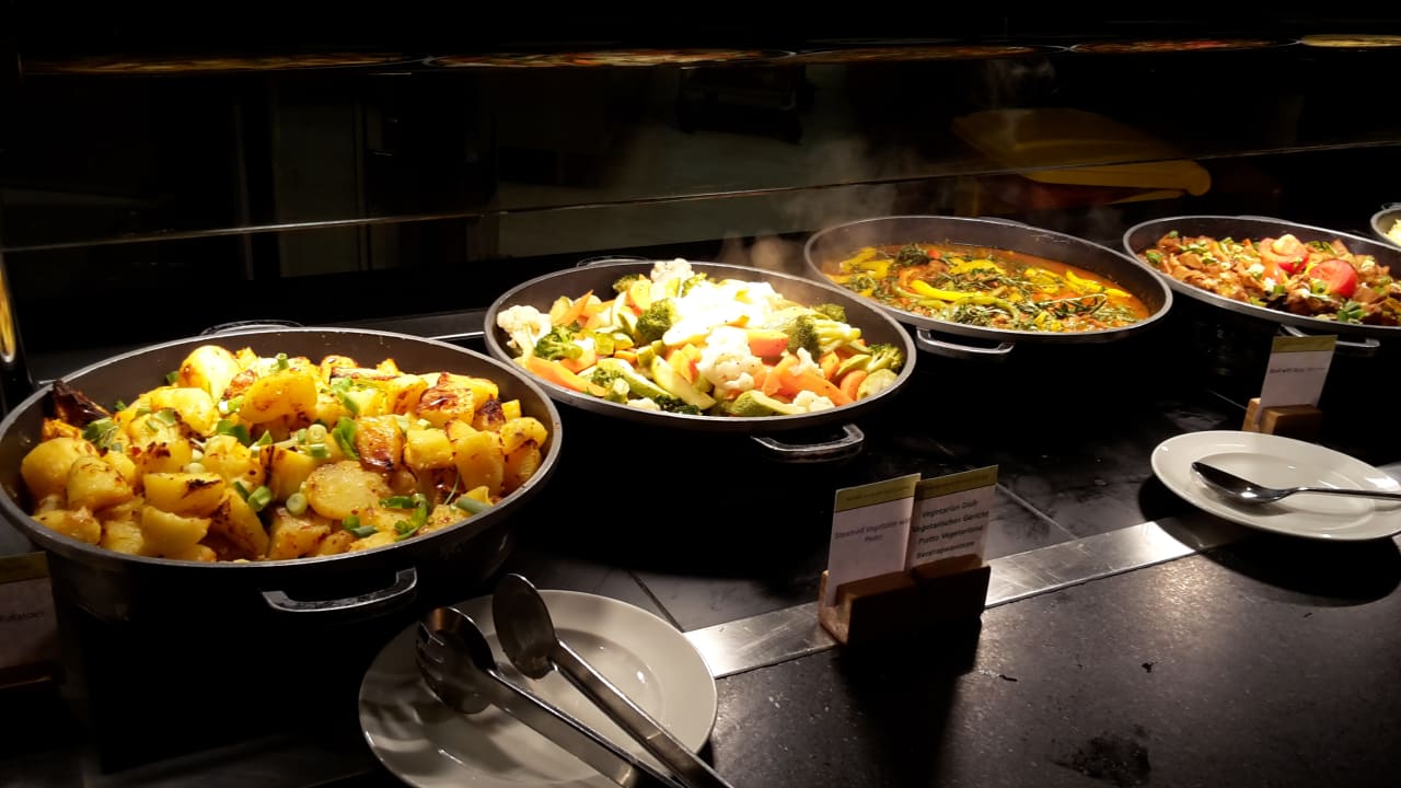 Gastro DoubleTree by Hilton Resort & Spa Marjan Island