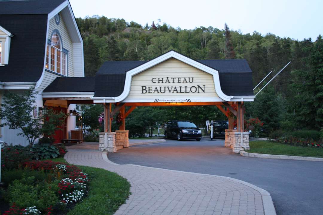 Eingangsbereich Hotel Chateau Beauvallon