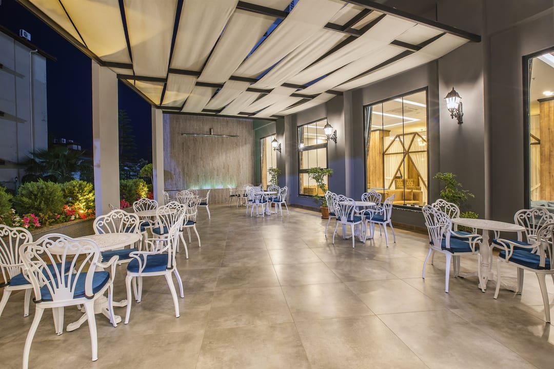 Gastro Mira Meridia Beach Hotel