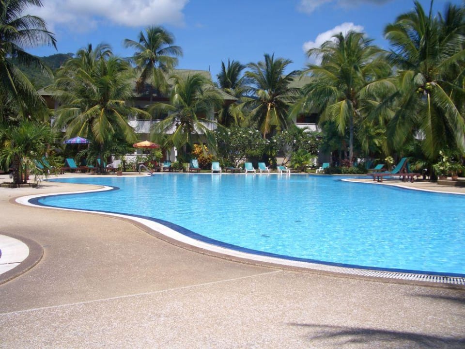 Poollandschaft First Bungalow Beach Resort