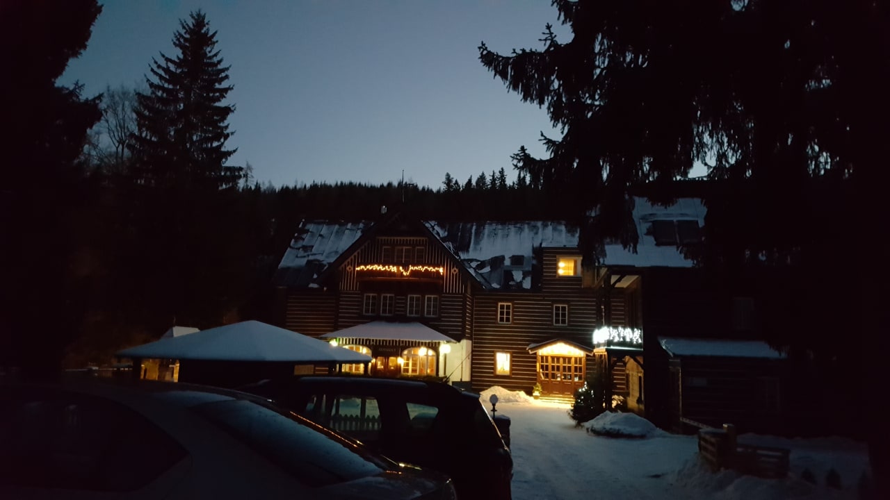 Außenansicht Hotel Tři růže