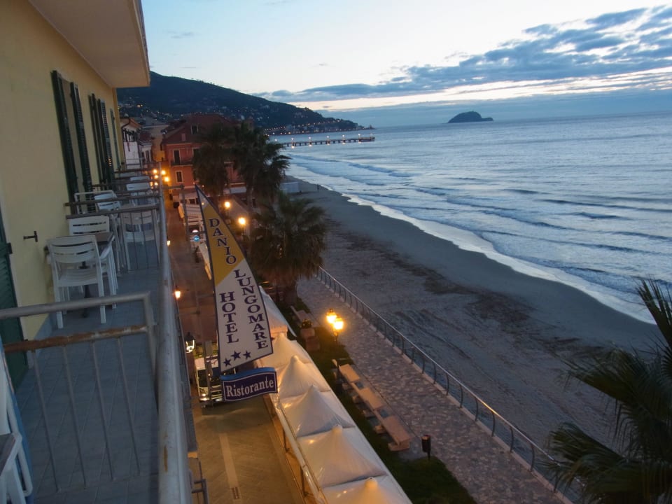 Ausblick vom Balkon Hotel Danio Lungomare