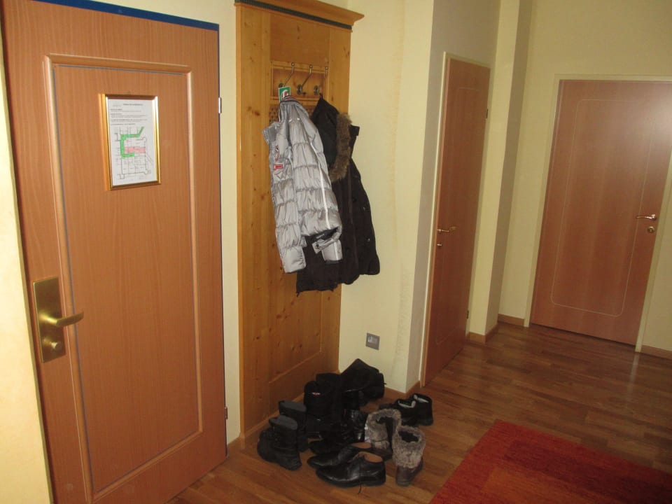 Gaderobe Schlosshotel Lacknerhof